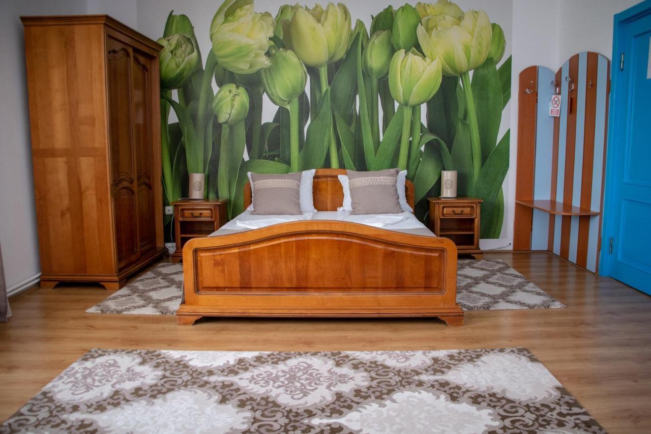 Motel Via Targu Mures Cristesti  Extérieur photo