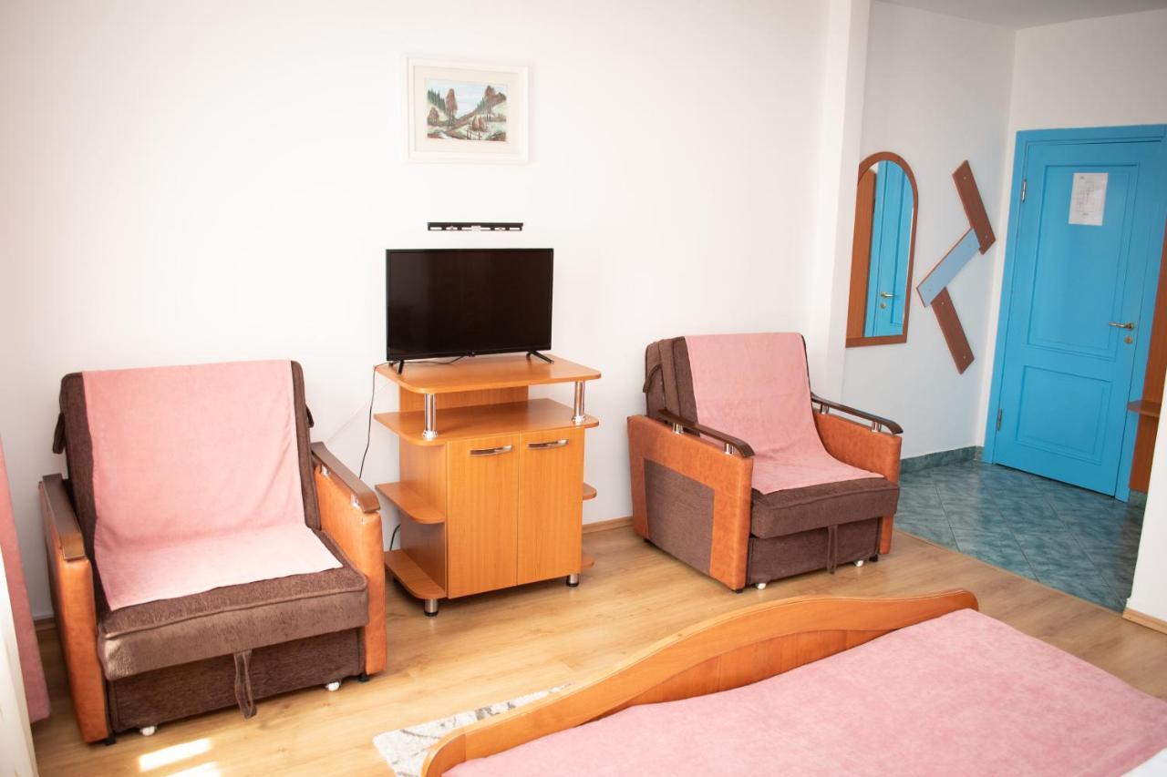 Motel Via Targu Mures Cristesti  Extérieur photo
