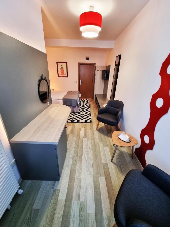 Motel Via Targu Mures Cristesti  Extérieur photo